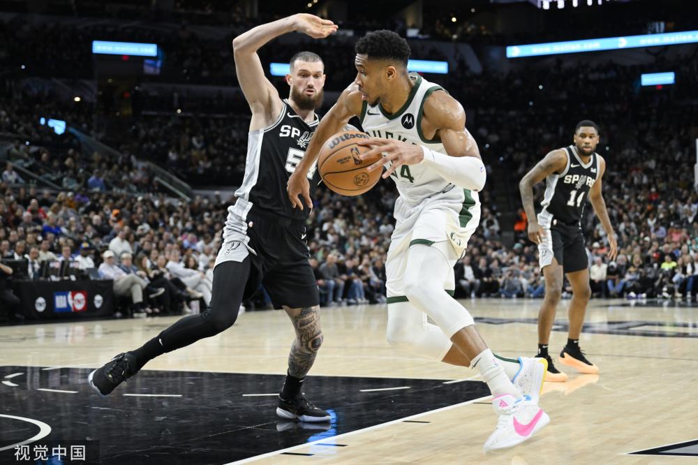 扰着球队 扰着球队